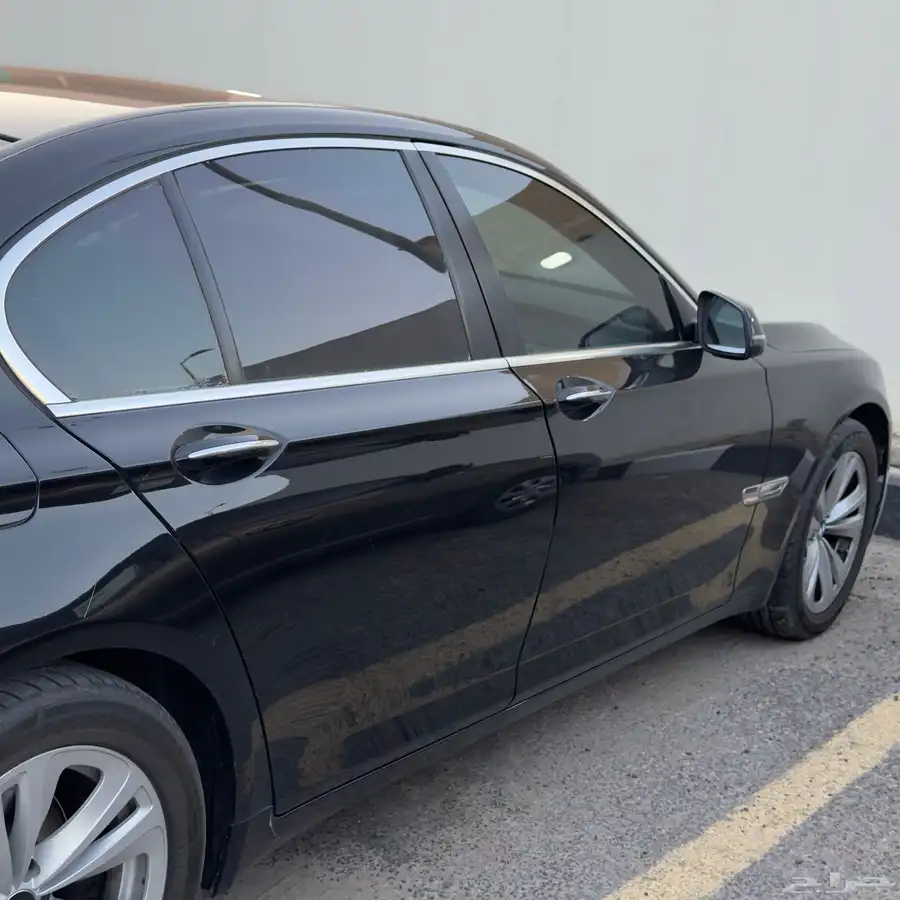 نظيف ممشى قليل BMW 740I 2013 11