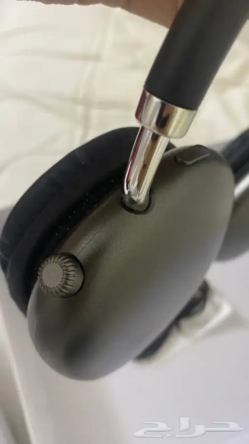 سماعات AirPods max 4