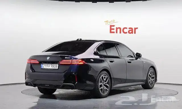 بي ام دبليو 520iM موديل2024 1