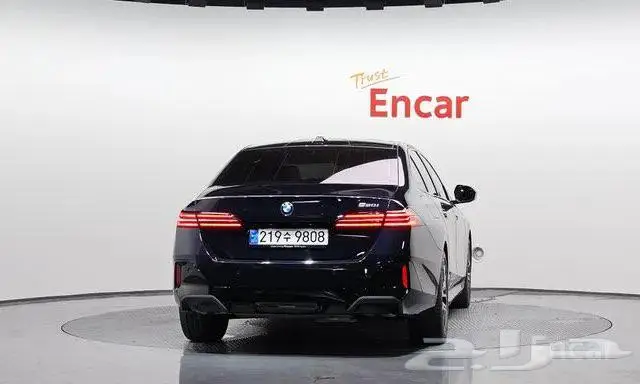 بي ام دبليو 520iM موديل2024 3