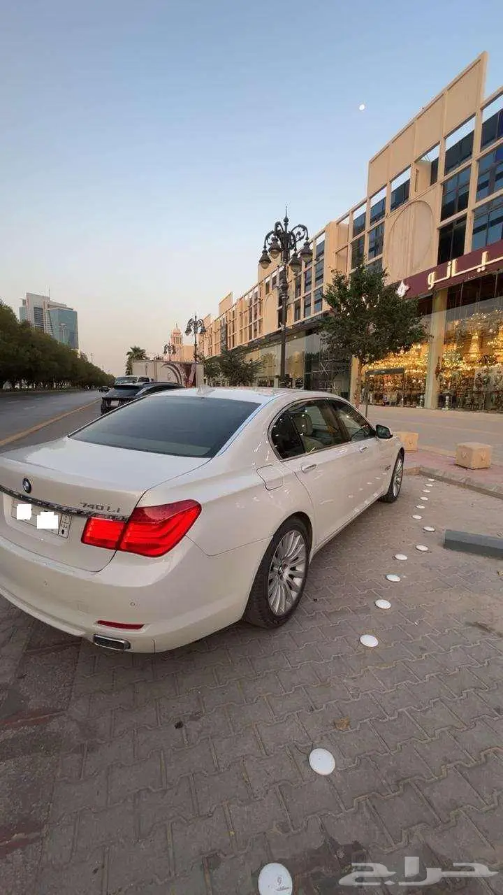 بي م 730 2012 8