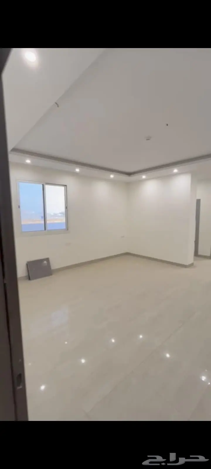 شقق عزاب حي العزيزيه 0