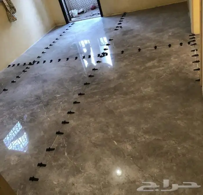 معلم بلاط بورسلان سوري تركيب سراميك رخام ترويبه مبلط ممتاز 3