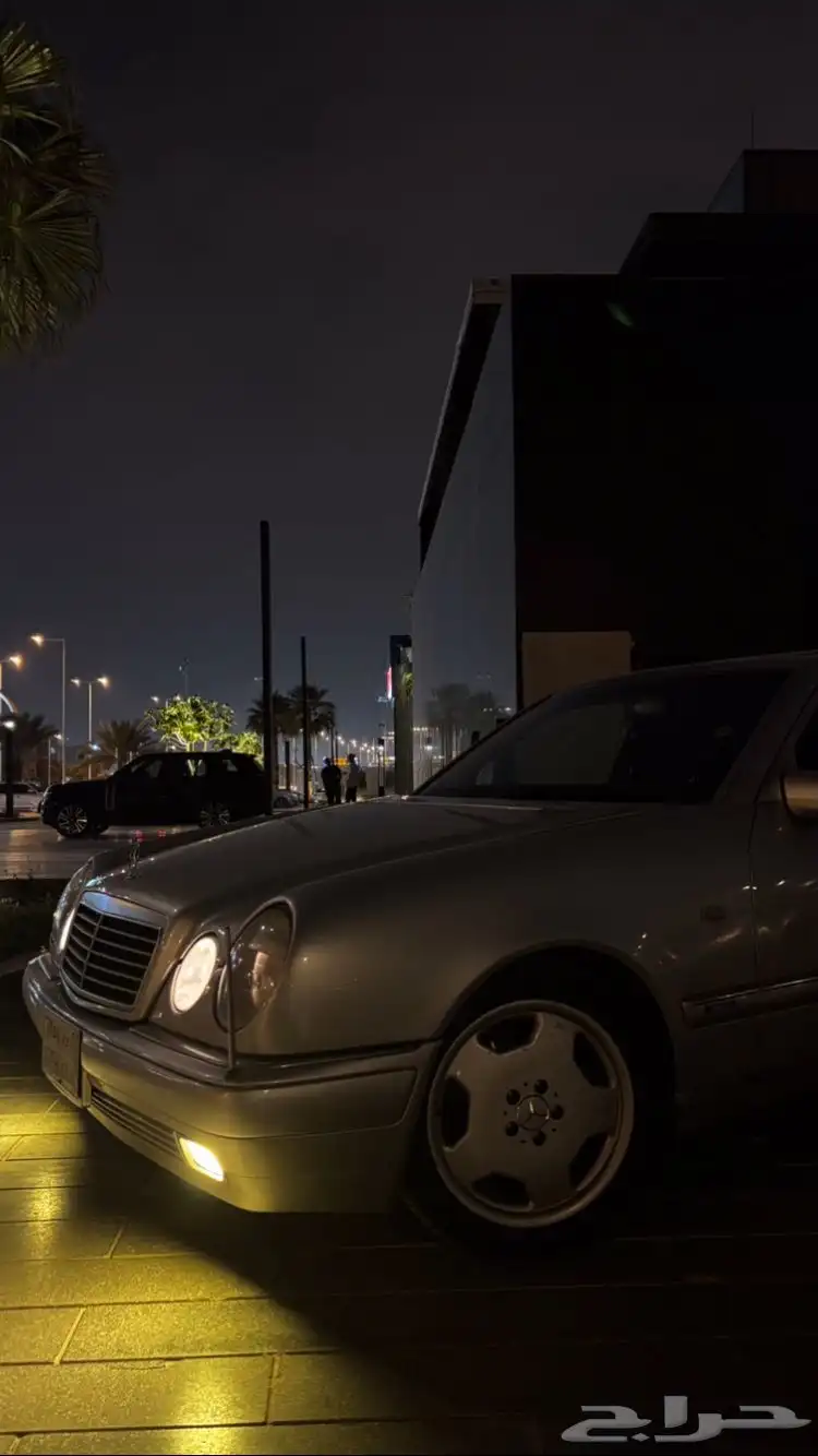 مرسيدس E320 44