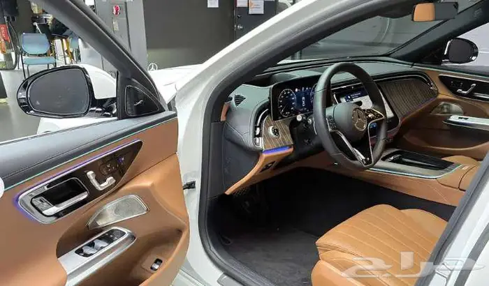 مرسيدس E300 2024 4