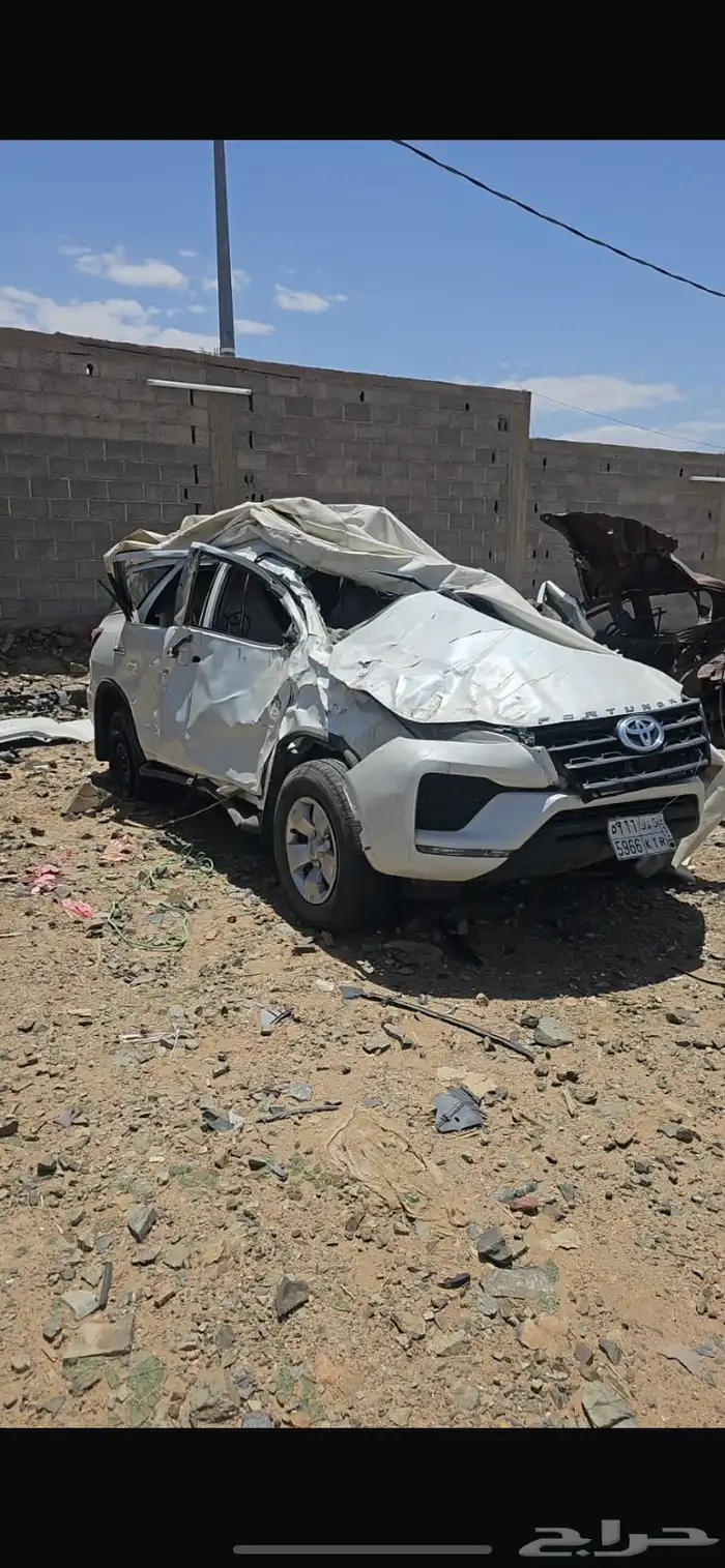 جيب فورشنر موديل 2023 ديزل للتواصل 4