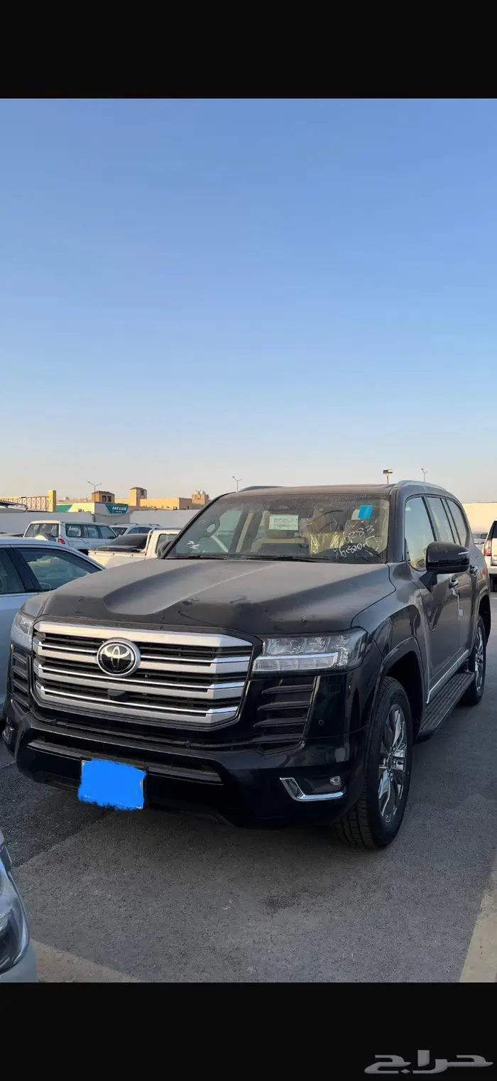 لاندكروزر اسود 2025 - GXR 3 2