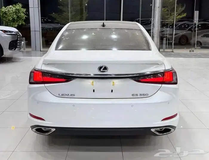 لكزس ES350CC لون ابيض  اسود 1