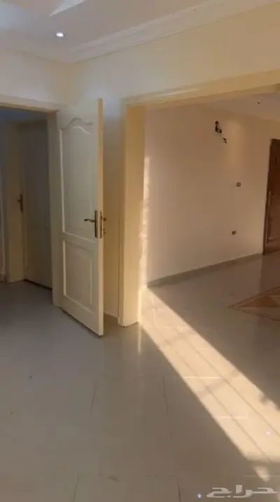 شقة واسعه - للأيجار جده الصفا 2