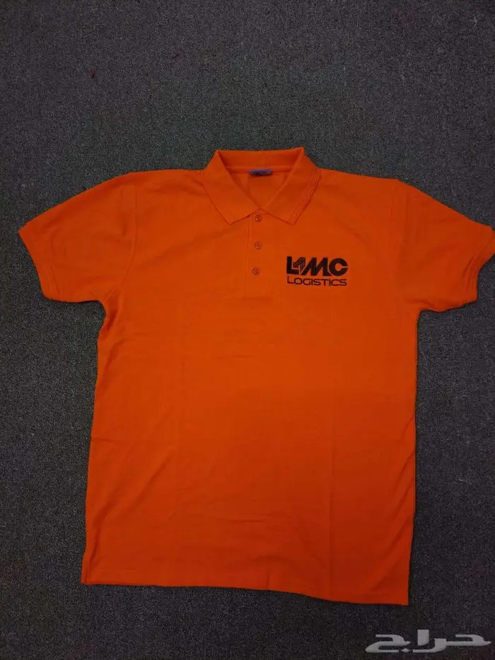 متخصصون في مجال الزي الموحد 7