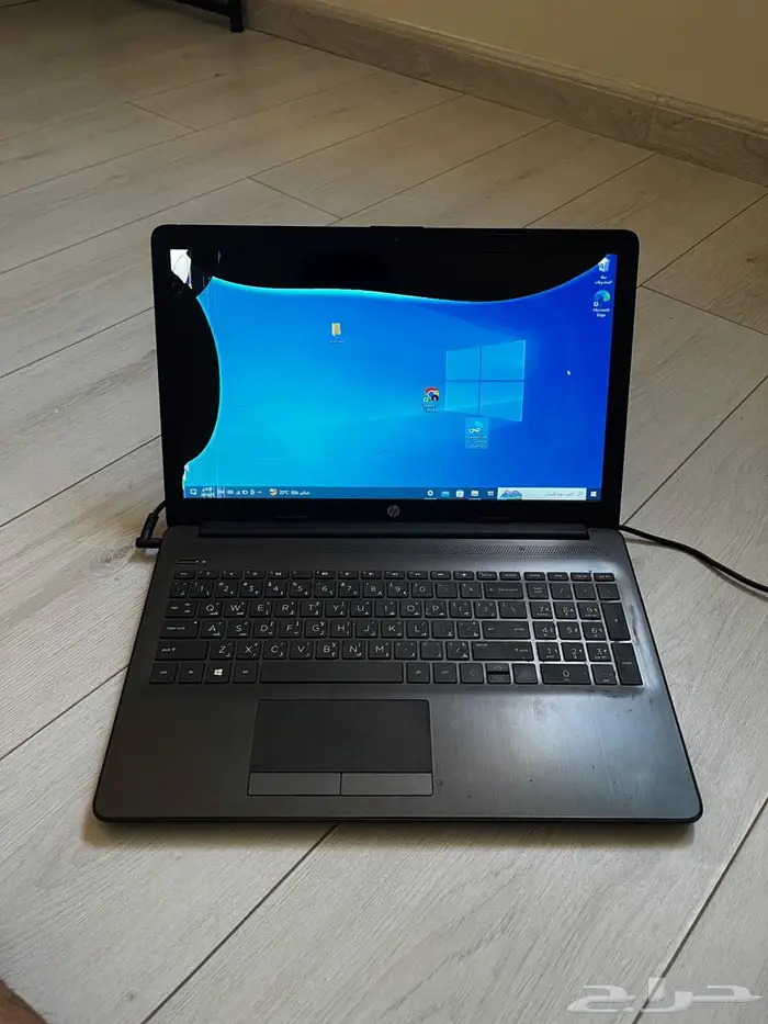 للبيع لابتوب 1