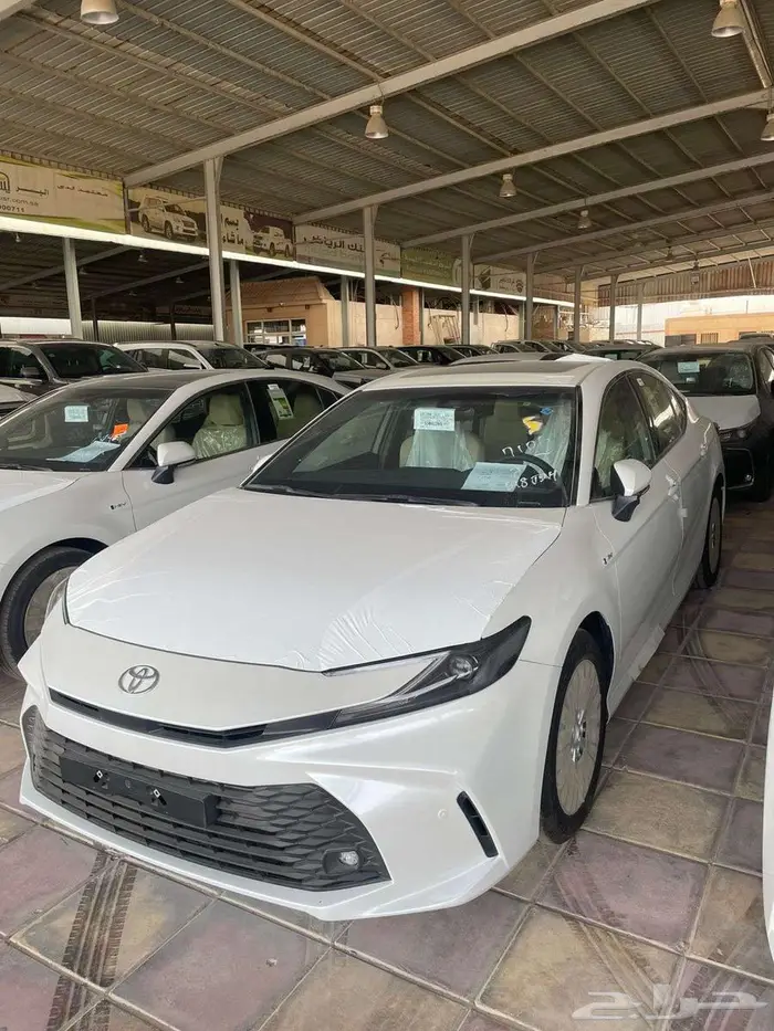 كامري E بلس 2025 عبد الطيف جميل ( اقساط عن طريق البنك ) 1