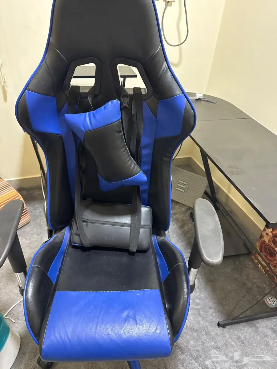 Gaming tabel طاولة وكرسي 1