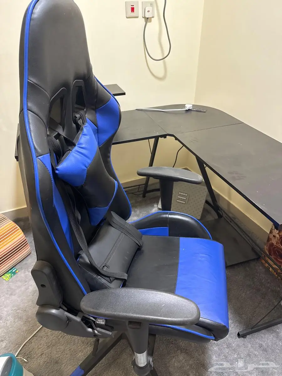 Gaming tabel طاولة وكرسي 0