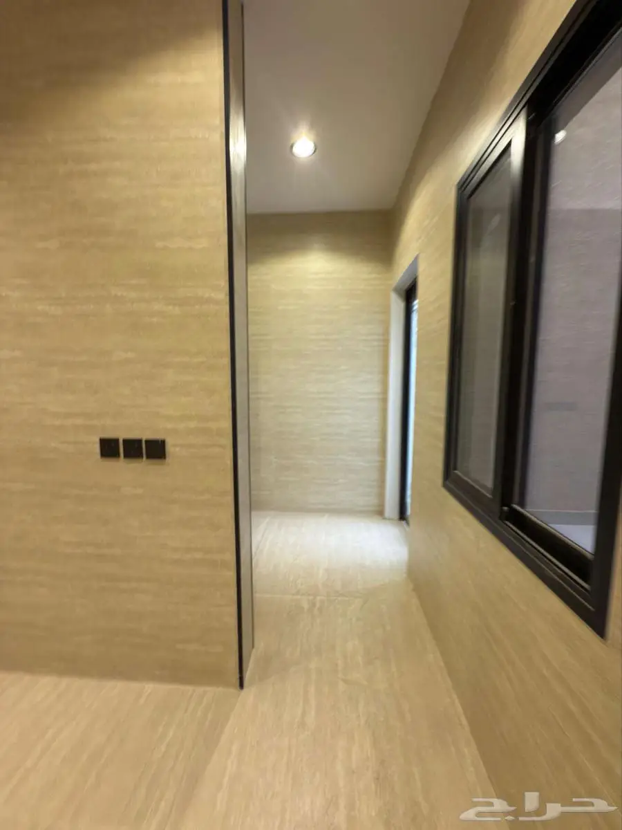 بيت للإيجار 24