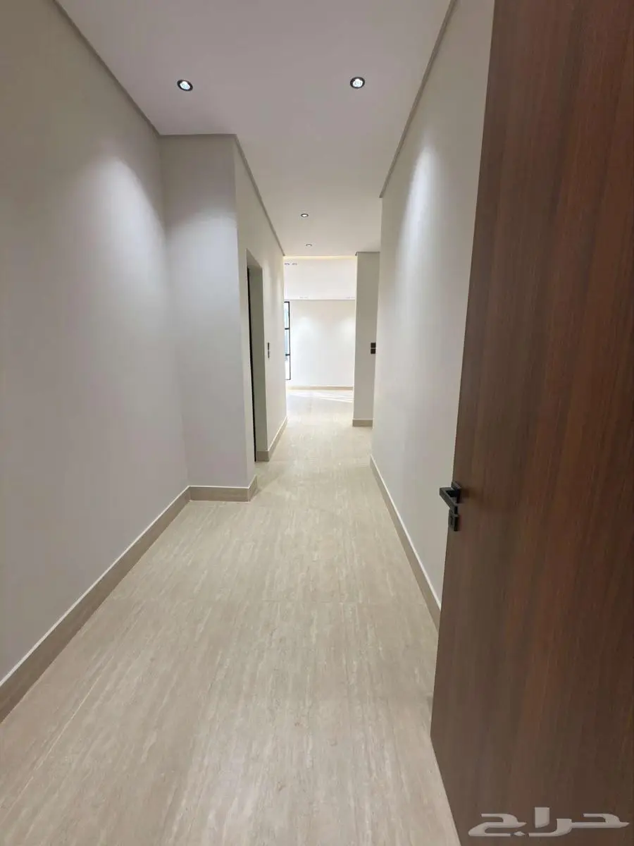 بيت للإيجار 28