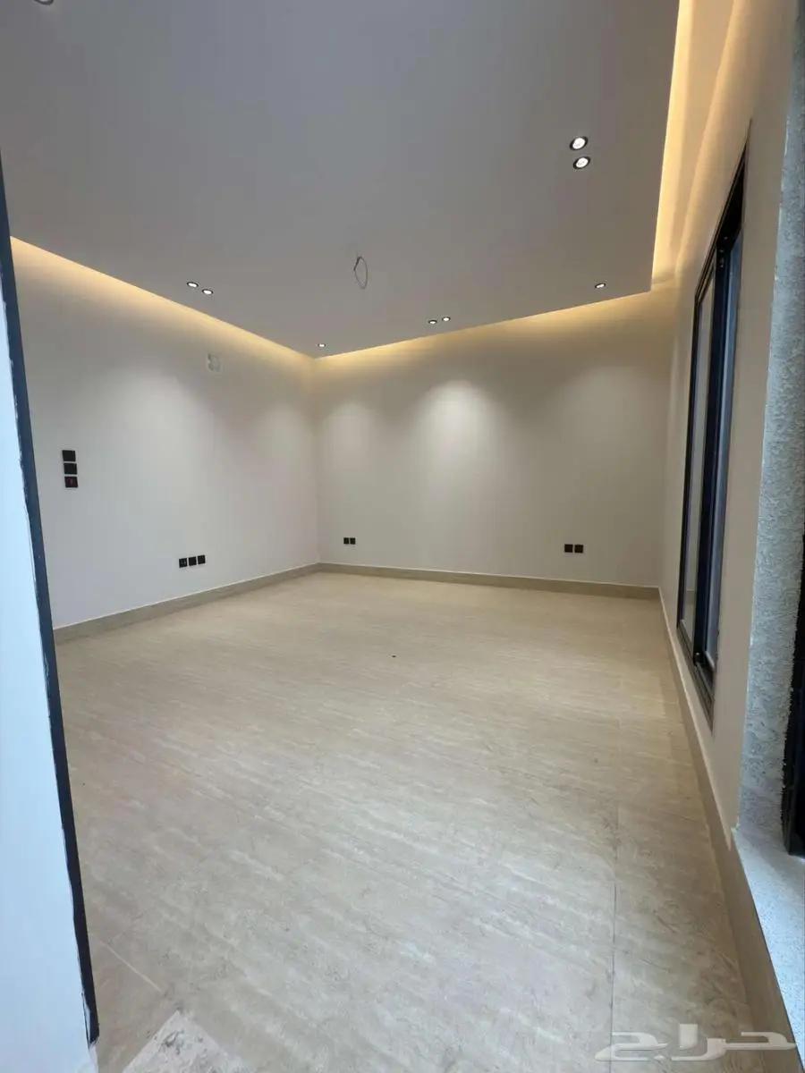 بيت للإيجار 35
