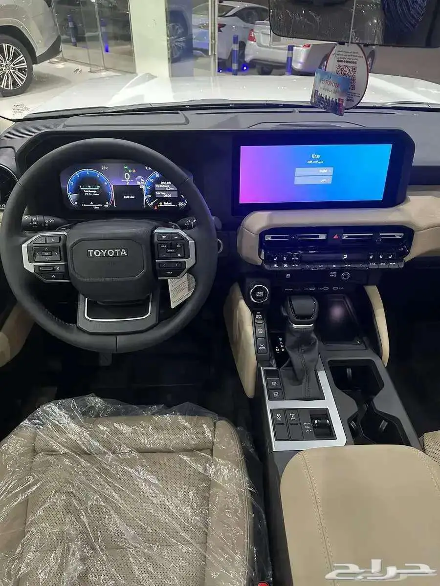 برادو VXL3 ابيض س 2025 3