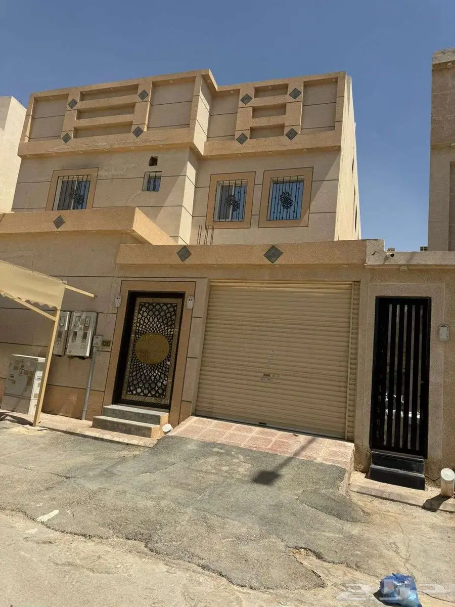 فيلا مودرن للإيجار بالجنادرية مكيفات راكبة شهري4500 0