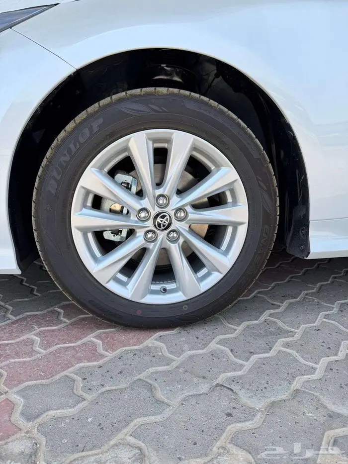 تويوتا كرولا مطور جنوط ابيض 2025 3