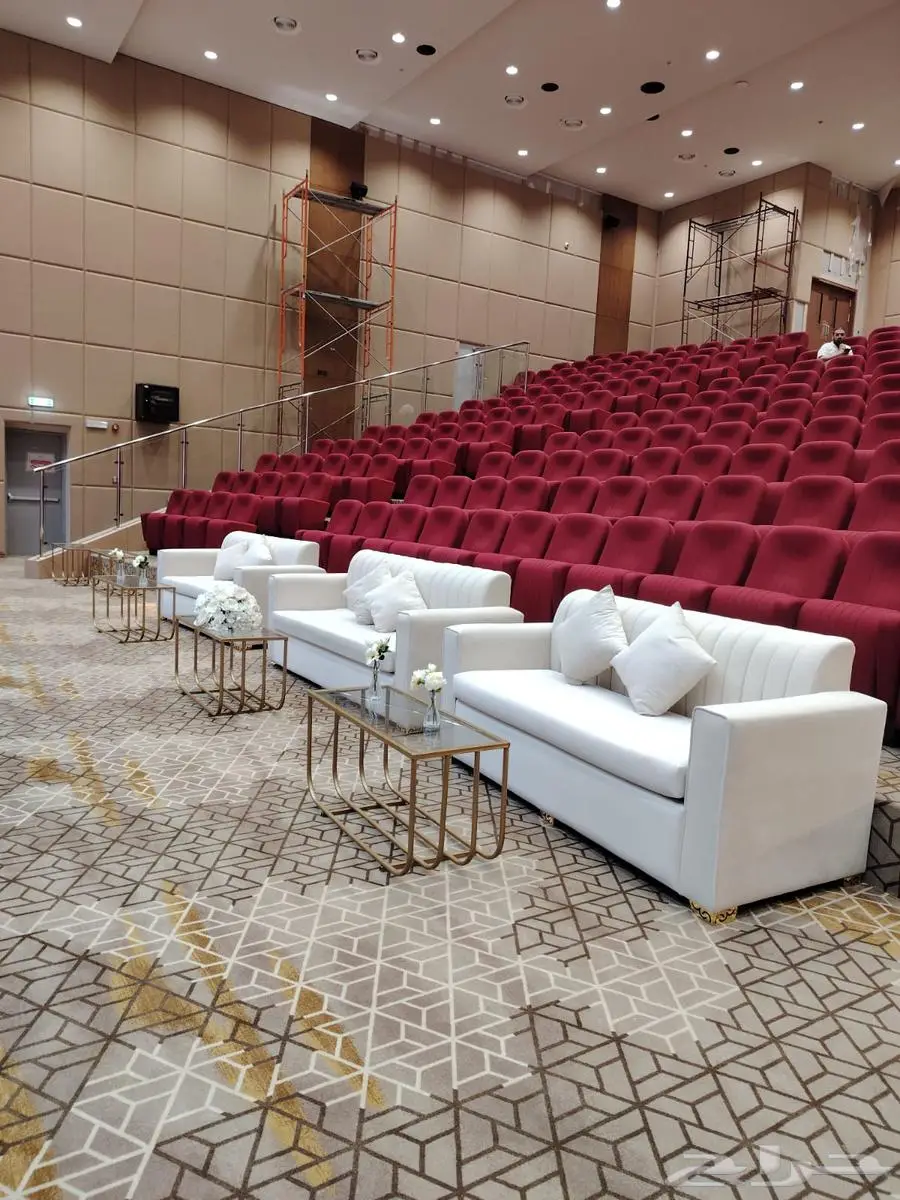 تاجير كراسي طاولات كنب جلسات للايجار كوش مداخل 5