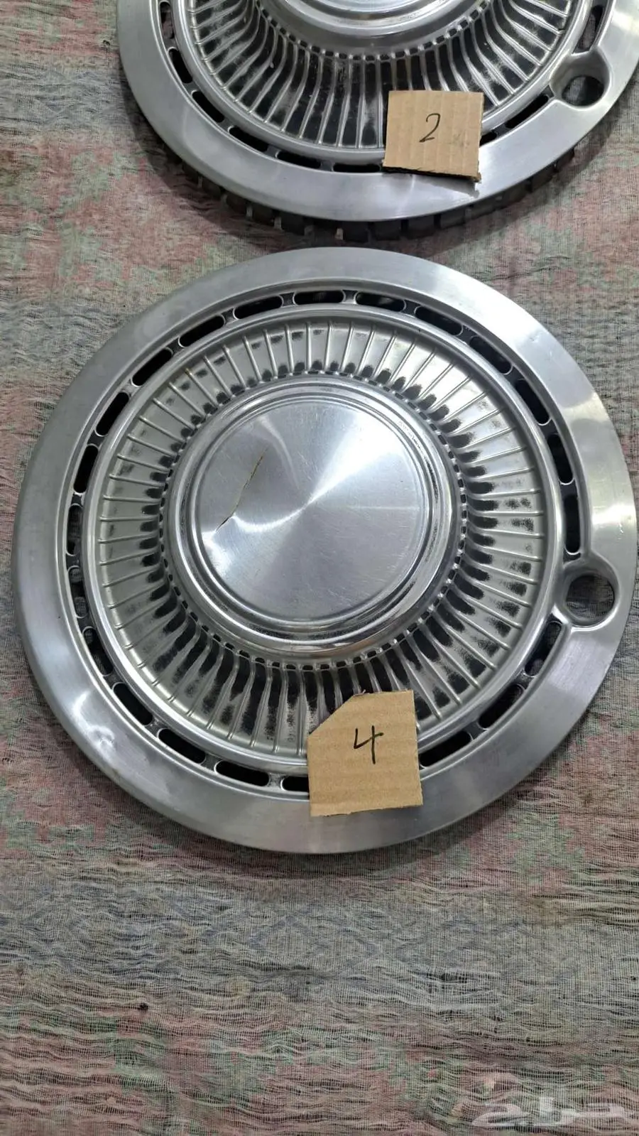 طوس ( طيس ) كرسيدا 80 78 3