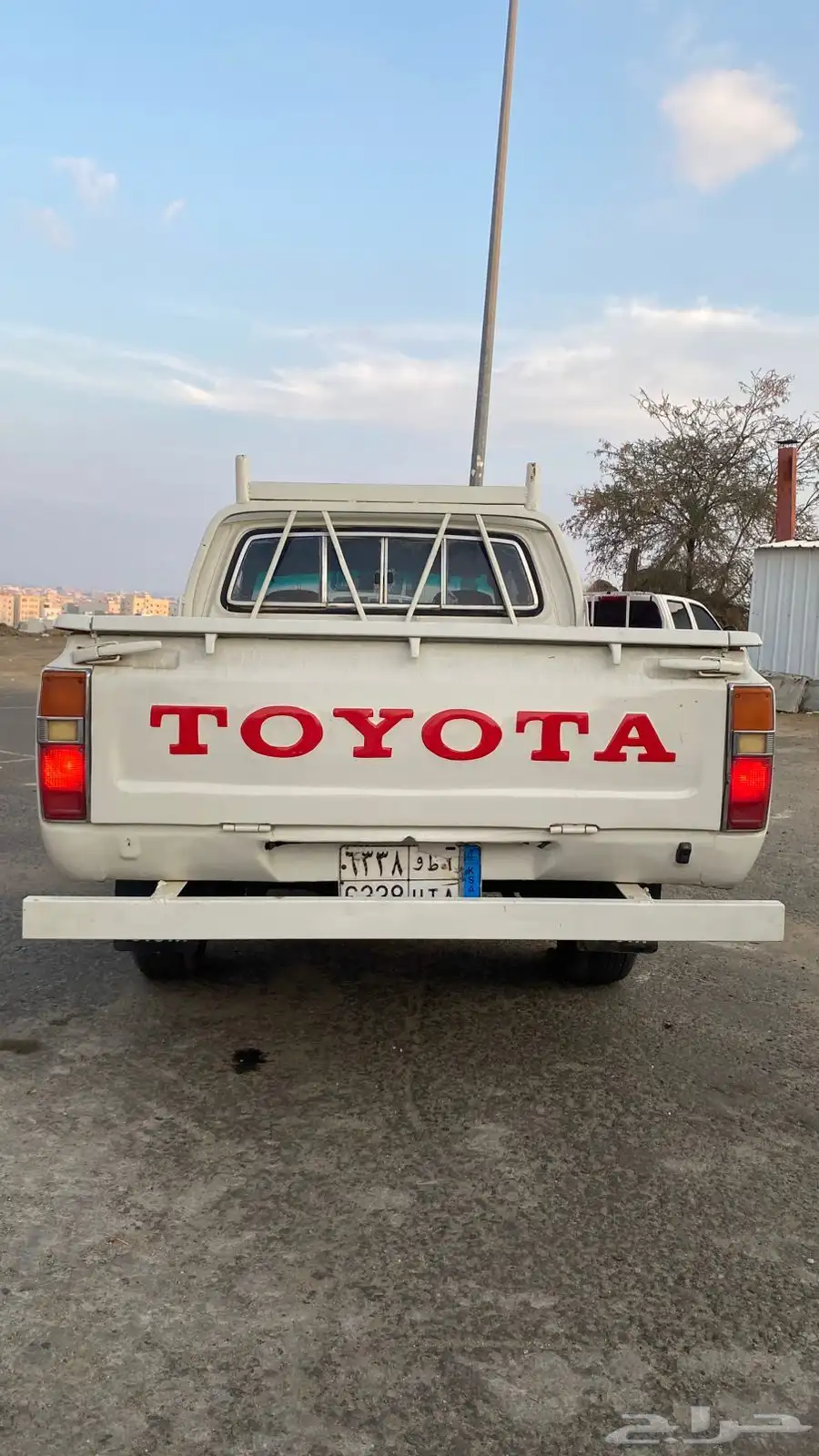 هايلكس مديل 83 2