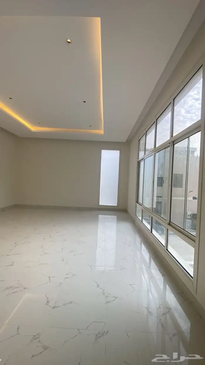 فلة مساحة 454 م حي المهديه 10