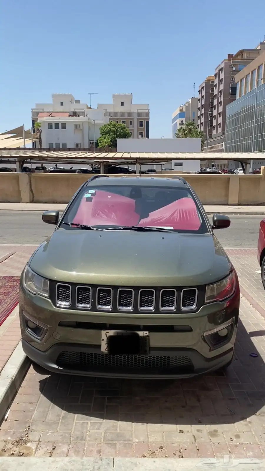 سيارة دوج كومبارس 5