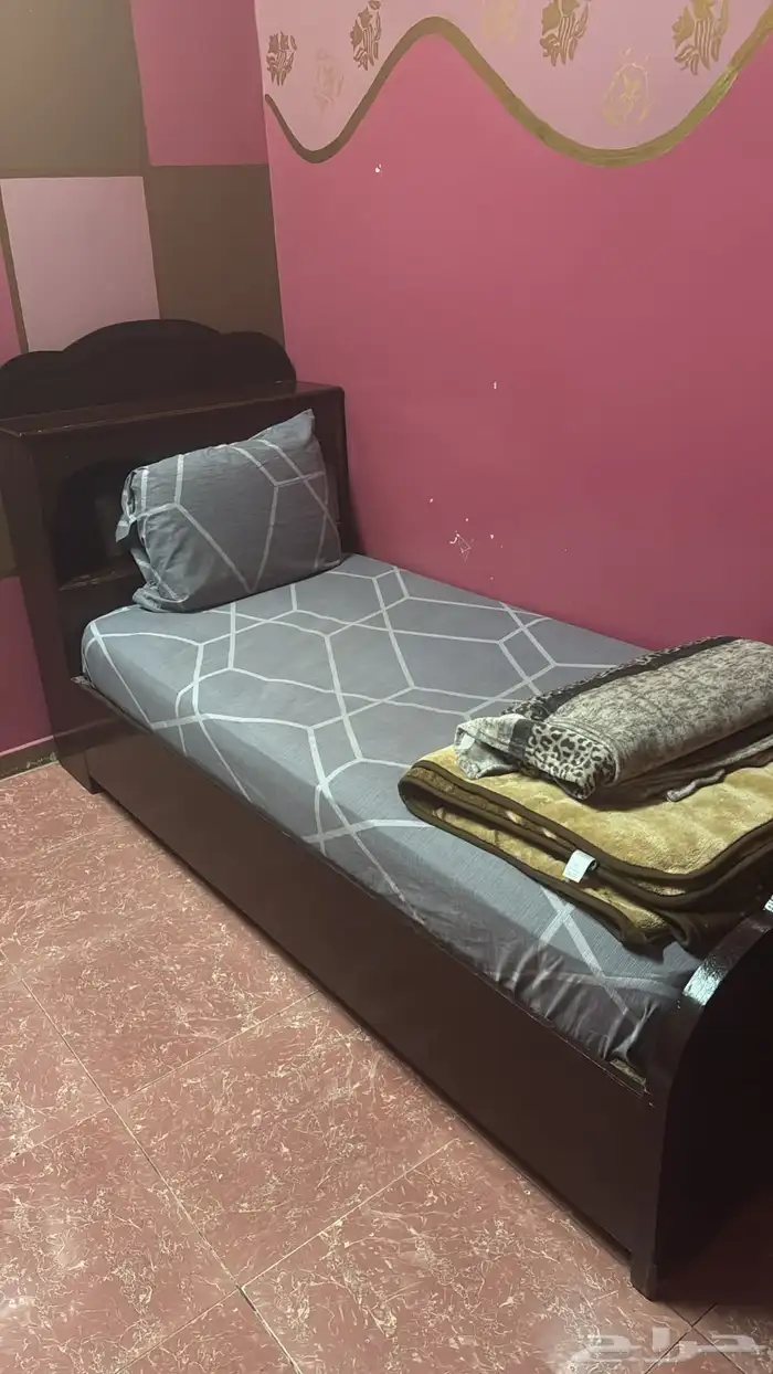 غرفتين نوم بكامل ملحقاتها 2