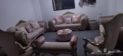 عندي اغراض للبيع غرفة نوم نظيفة كاملة وكنب وسراير 3