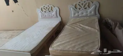 عندي اغراض للبيع غرفة نوم نظيفة كاملة وكنب وسراير 2