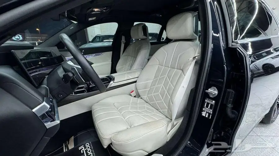 2024 بي ام دبليو 735 ال اي BMW 730LI 7