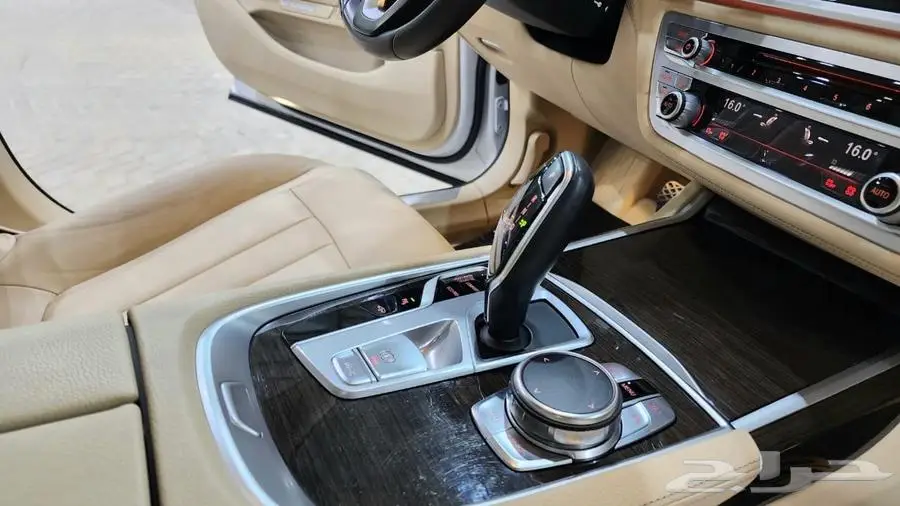بي ام دبليو 730li 2017 22