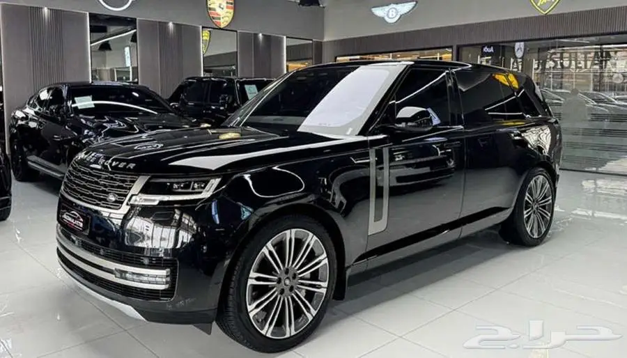 Range Rover Vouge V8 LWB - 2023 - 13.400KM 0