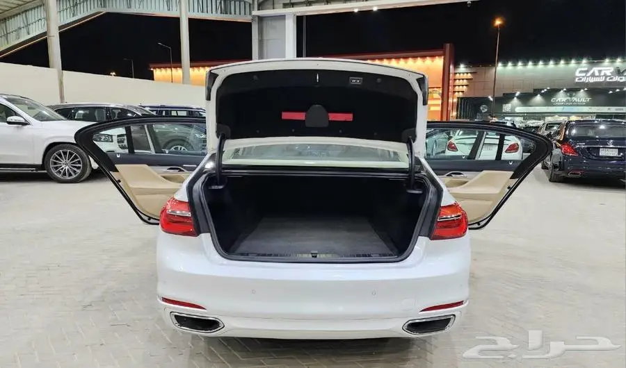 بي ام دبليو 730li 2017 30
