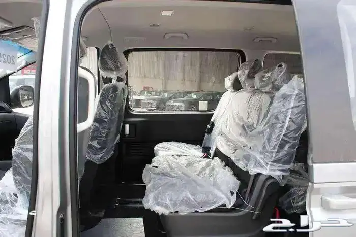 هيونداى ستاريا 9 مقاعد ديزل أوتوماتيك 2.2 2025 عرض خاص 8