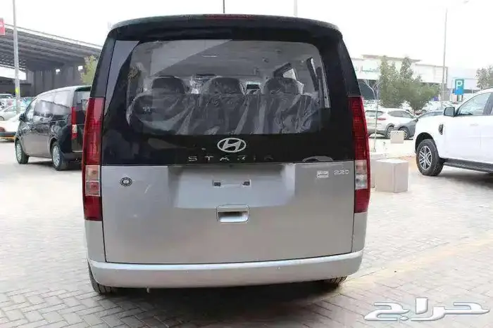 هيونداي ستاريا 9 مقاعد ديزل أوتوماتيك 2.2 2025 0