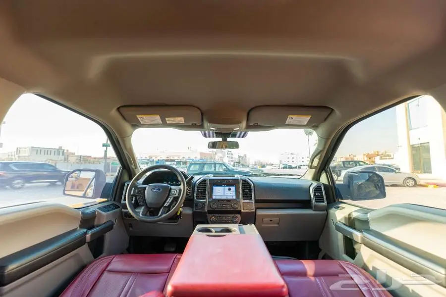 فورد F 150 2019 اسود كندي 6