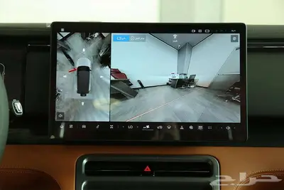 استمتع برحلة فاخرة مع روكس 01 6 مقاعد VIP 2025 34