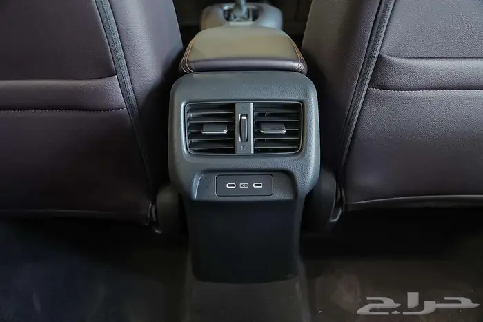 هوندا ZR-V EX 2024 أناقة التصميم 15