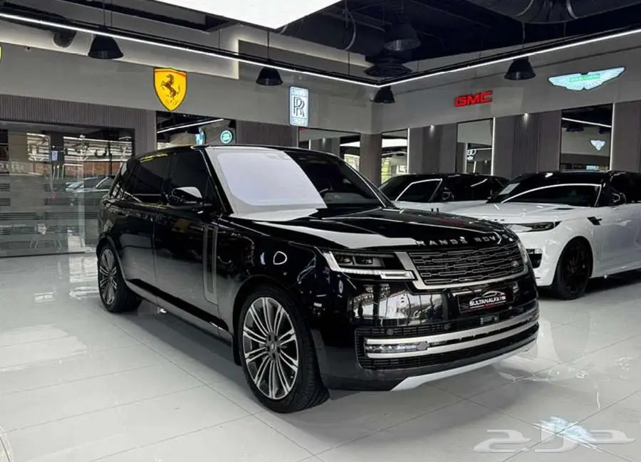 Range Rover Vouge V8 LWB - 2023 - 13.400KM 1