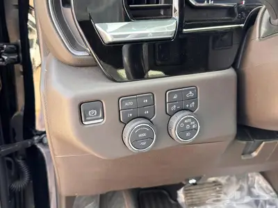 شيفروليه سلفرادو تريل بوس غمارة لون اسود 2025 19