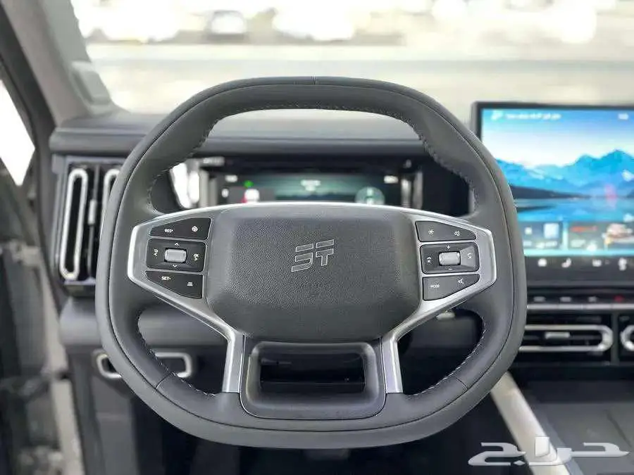 جيتور T1 لاكجري 2025 11