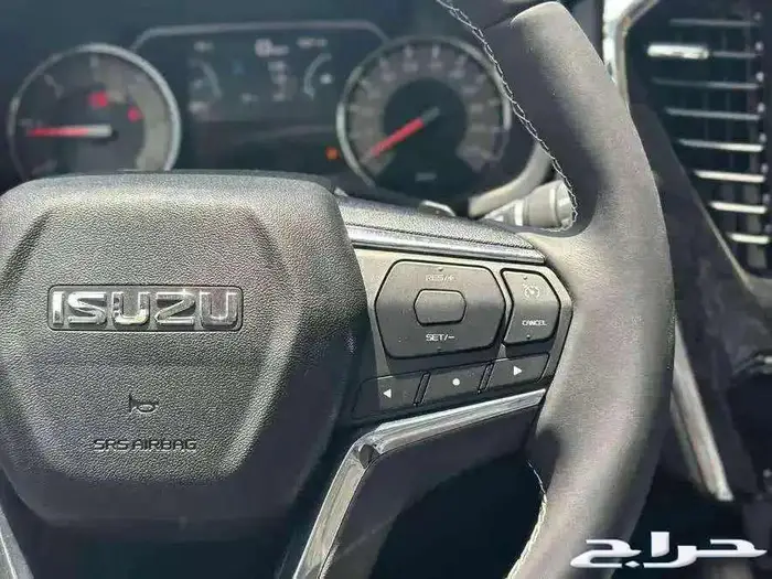 ايسوزو MUX فل كامل دبل 2024 سعر خاص 8