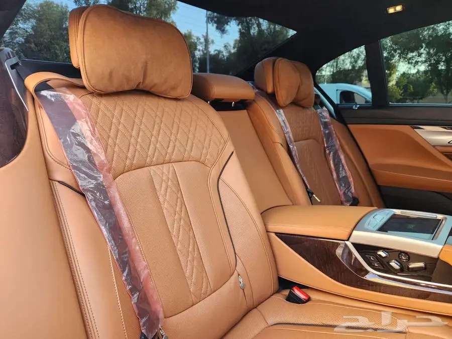 بي ام 2017 750 فل V8 28