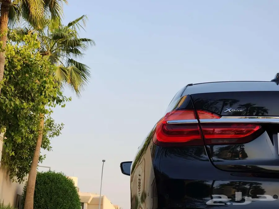 بي ام 2017 750 فل V8 19