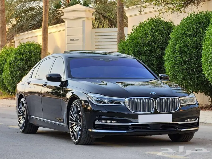 بي ام 2017 750 فل V8 6