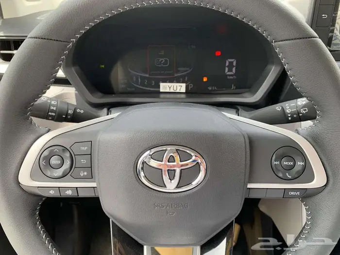 تويوتا فيلوز GLX بنزين 2025 ( اقساط بنوك ) 7