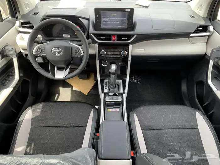 تويوتا فيلوز GLX بنزين 2025 ( اقساط بنوك ) 14